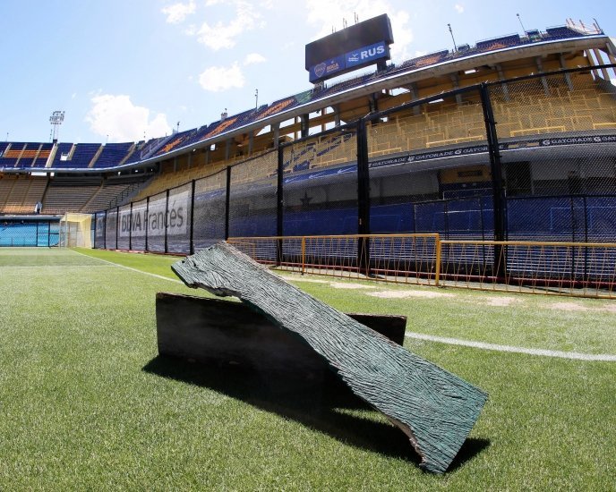 Se recuperaron tablones del antiguo estadio de madera