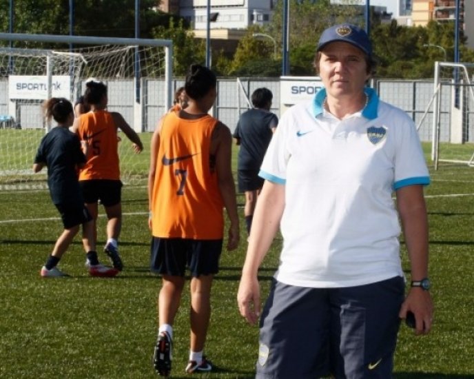 Marcela Lesich, al primer Conservatorio de Fútbol Femenino